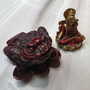 Feng Shui Red Resin Money Toad Frog and Lakshmi Goddess Figurine Set 2pc A6